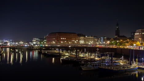 Hamburg-Skyline-and-Boats-at-Night
